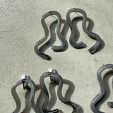 Bend earrings (earclips)