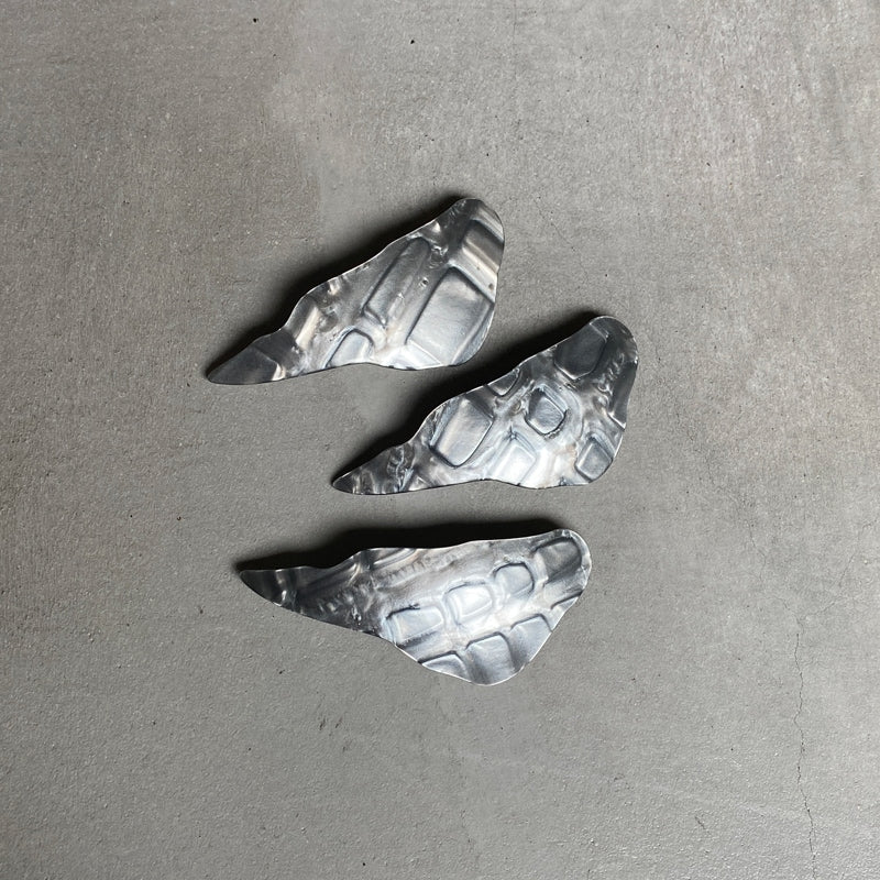 Shell Barrette B