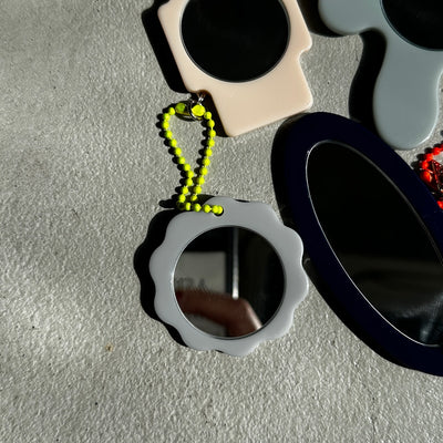 Graphic Mirror  (S)
