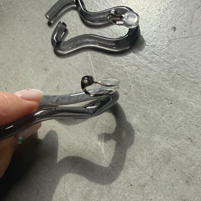 Bend earrings (earclips)