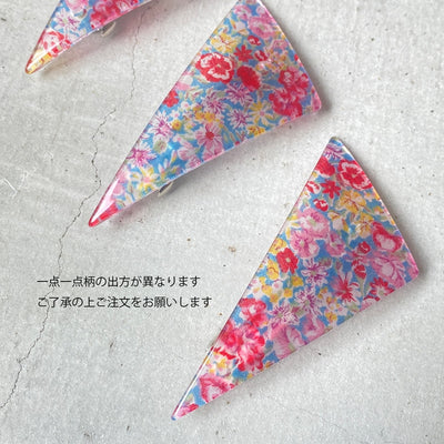 Triangle Barrette(flower type)