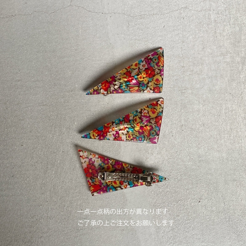Triangle Barrette(flower type)