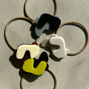 Moment Hair tie