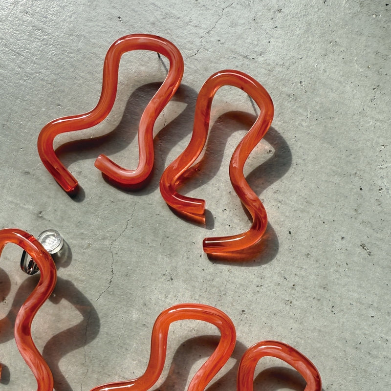 sAn ピアス　bend　黒 Bend Pierce – sAn