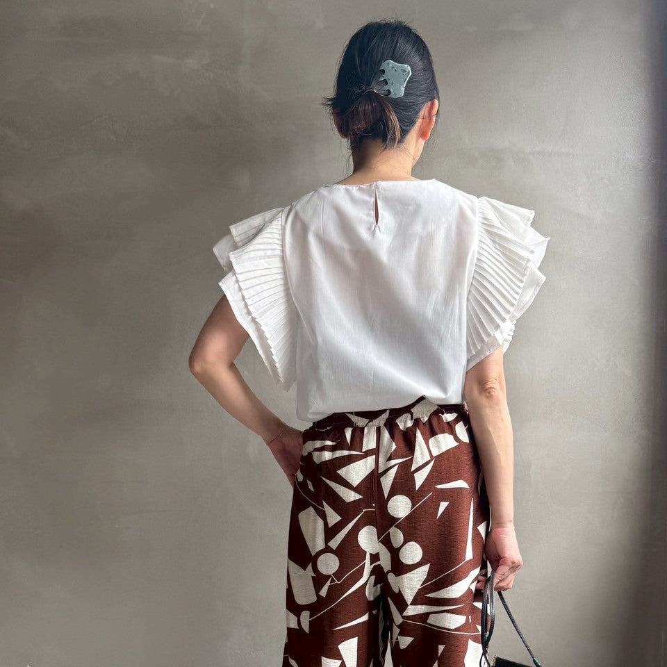 Pleated sleeve blouse【ハモミシノオトナフク】