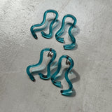 Bend earrings (earclips)