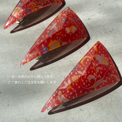 Triangle Barrette(flower type)