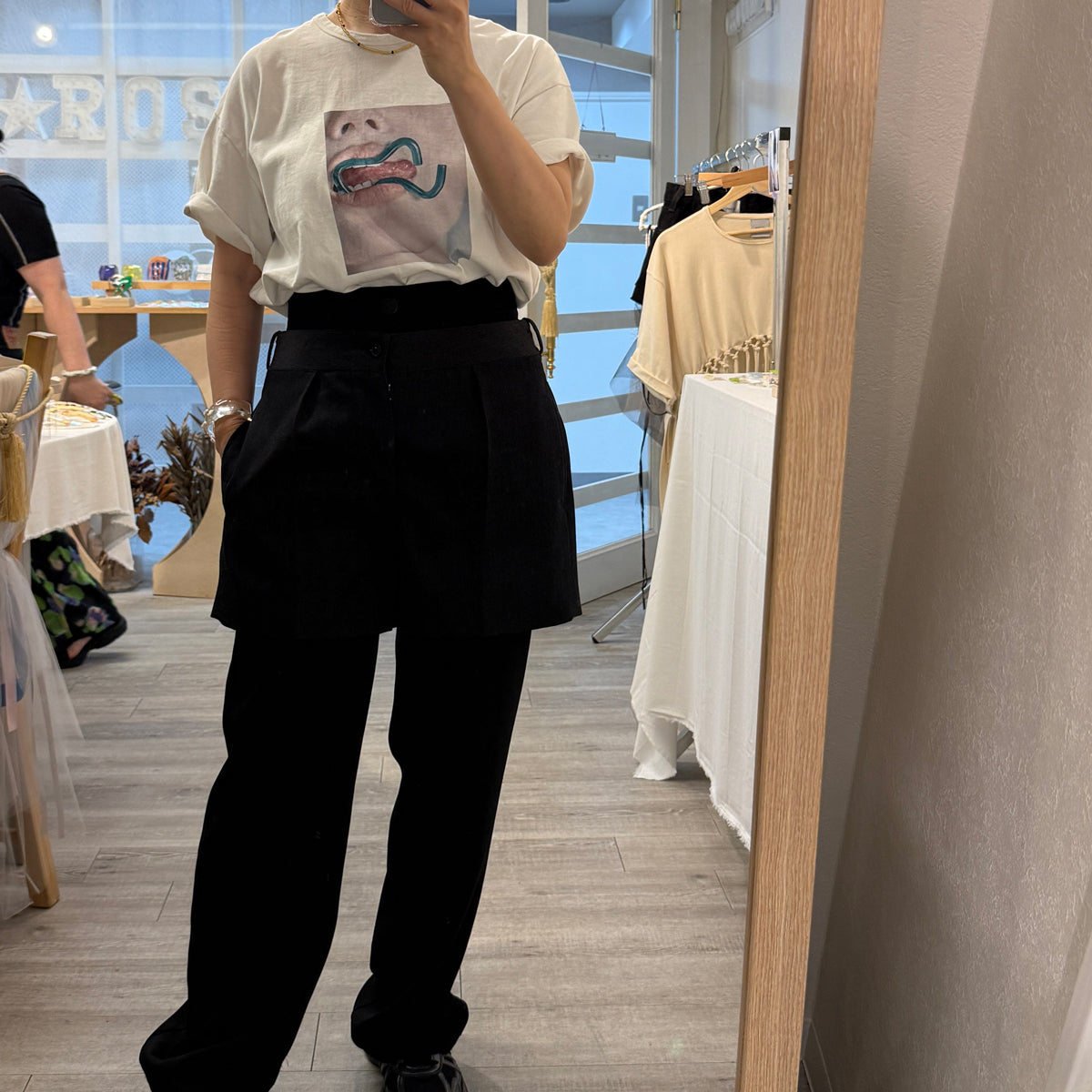 【sAn】LOOK TEE【Bend】 L size