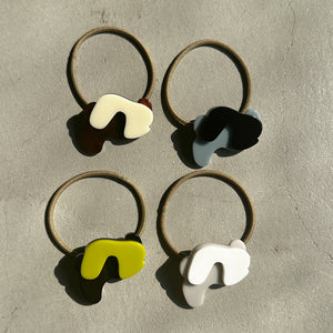 Moment Hair tie