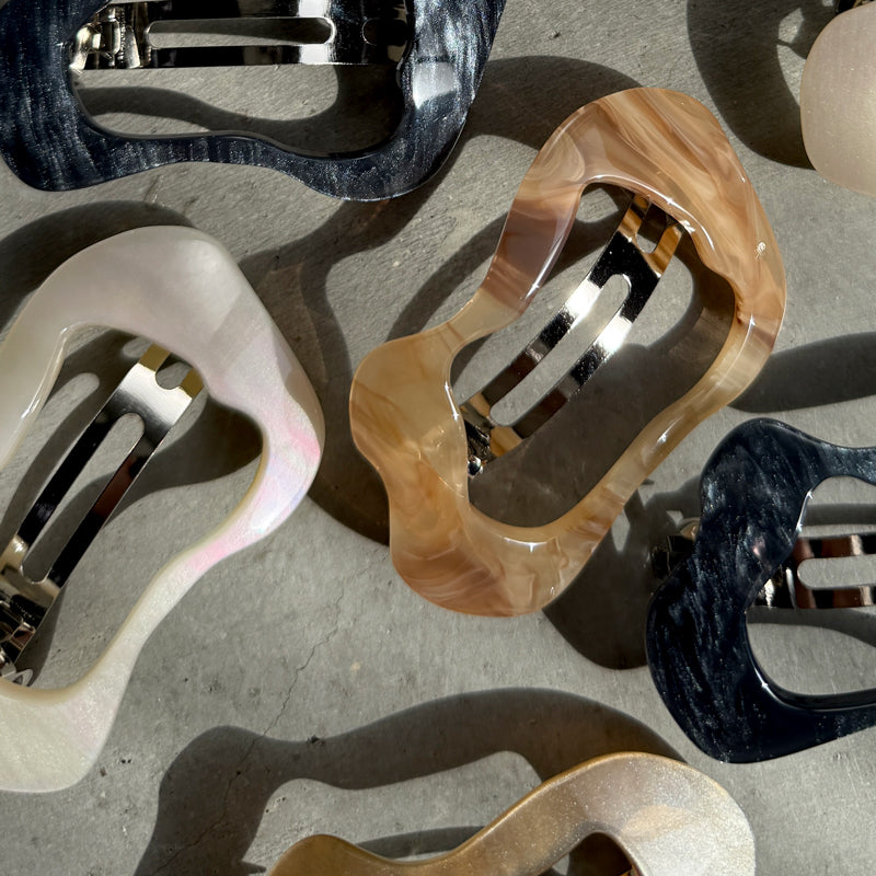 Hole Barrette