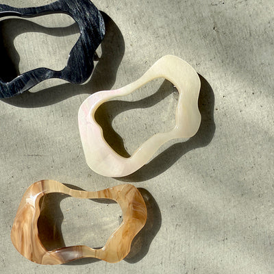 Hole Barrette