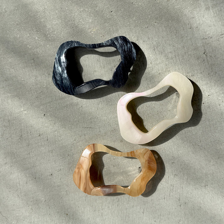 Hole Barrette