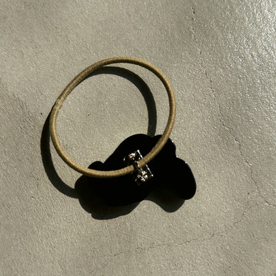Moment Hair tie