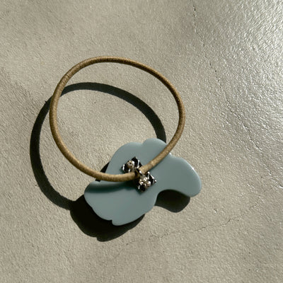 Moment Hair tie