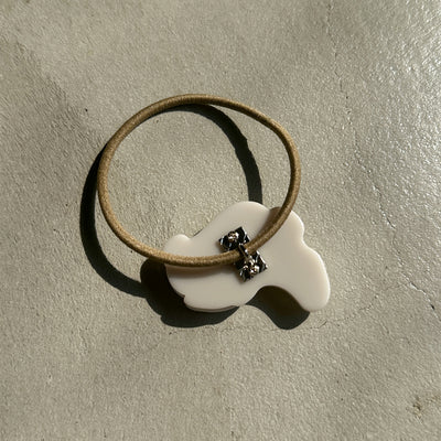 Moment Hair tie