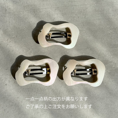 Hole Barrette