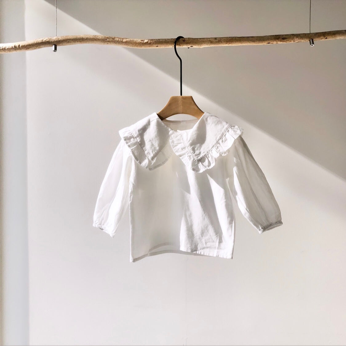Ruffle collar design blouse(70.100.110cm)