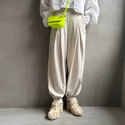 Fleece Tucked volume pants【ハモミシノオトナフク】