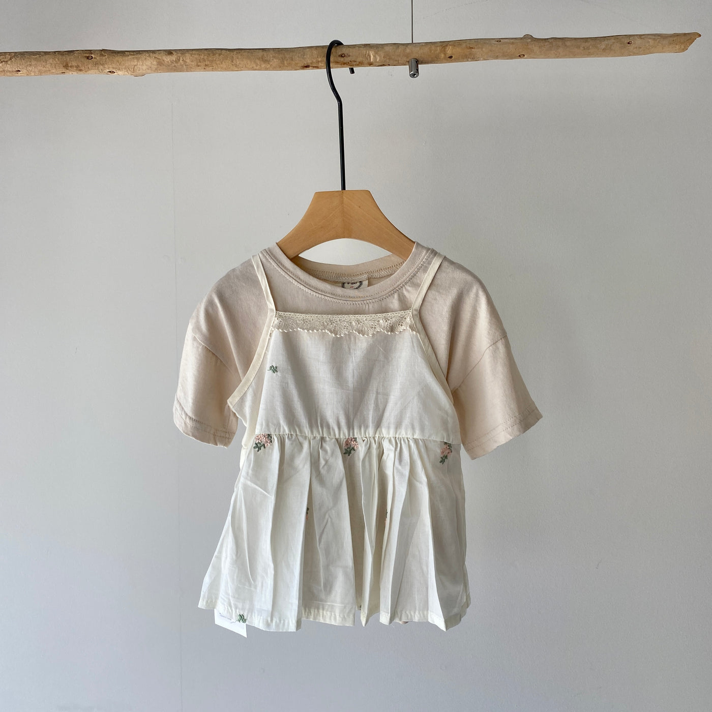 Floral sling tops (70.80cm) 