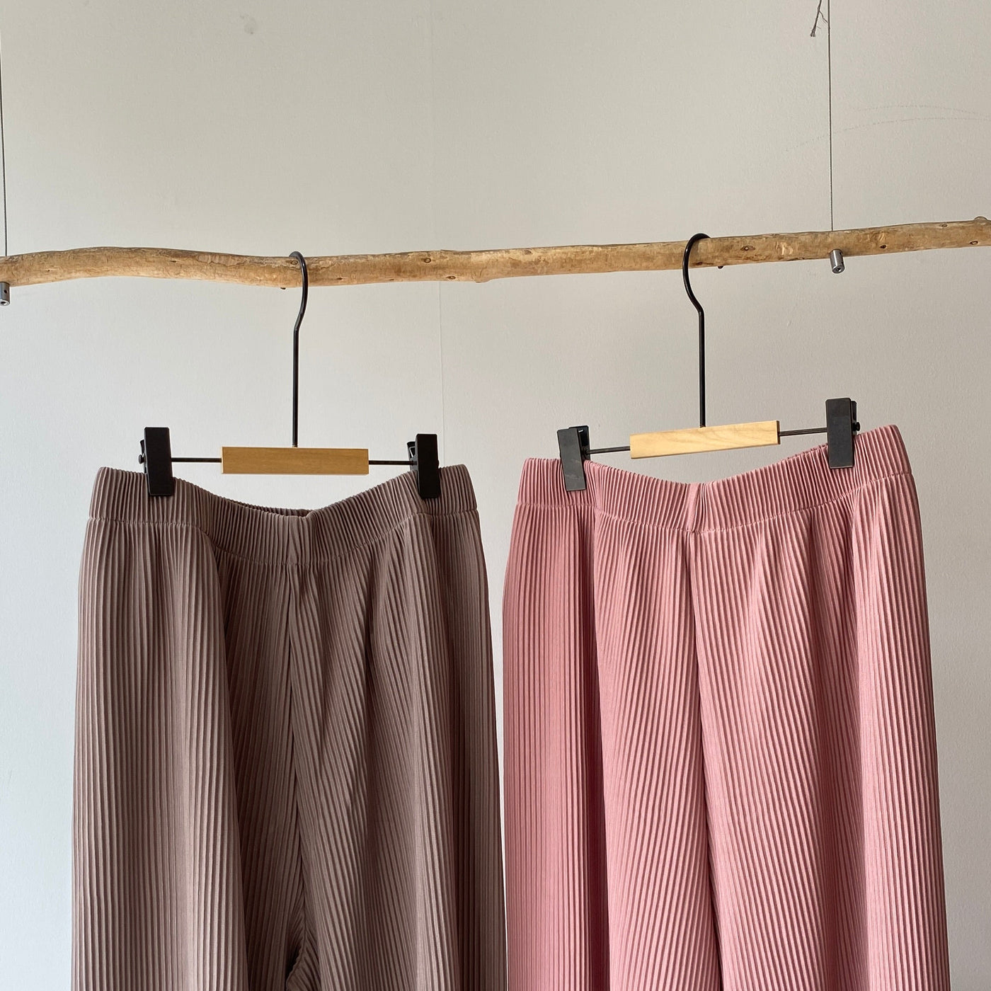 hamomisi original pleats pants [hamomisi adult clothing]