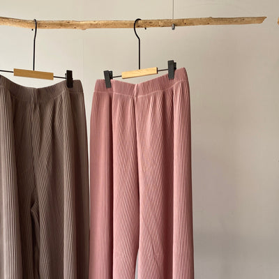 hamomisi original pleats pants [hamomisi adult clothing]
