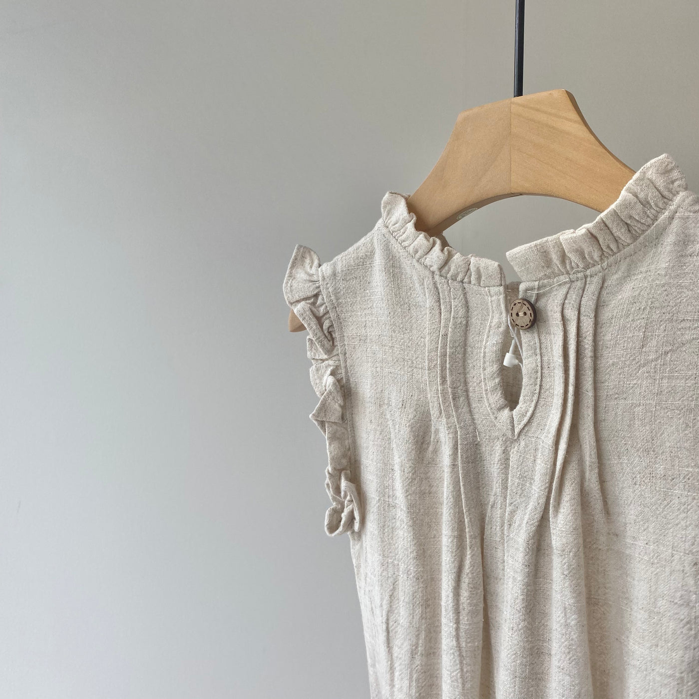 Ruffle sleeve dress rompers(90cm)