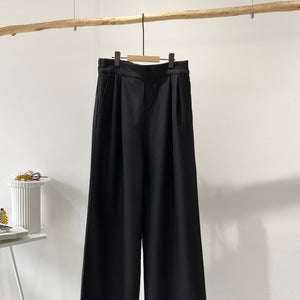 【ハモミシノオトナフク】Suit fabric twill tuck pants