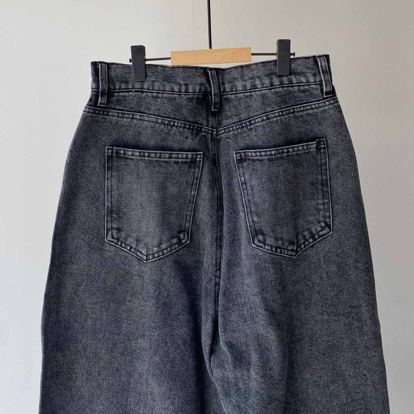 【ハモミシノオトナフク】Center-switched semiwide pants
