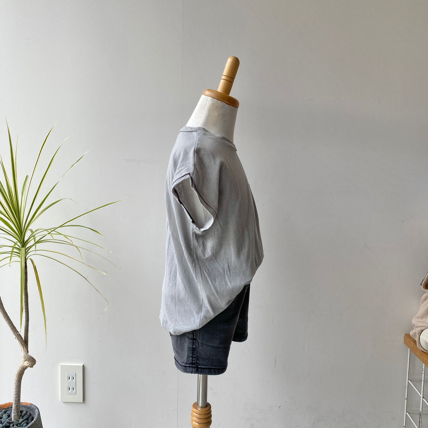 Simple no sleeve T-shirt(90~120)