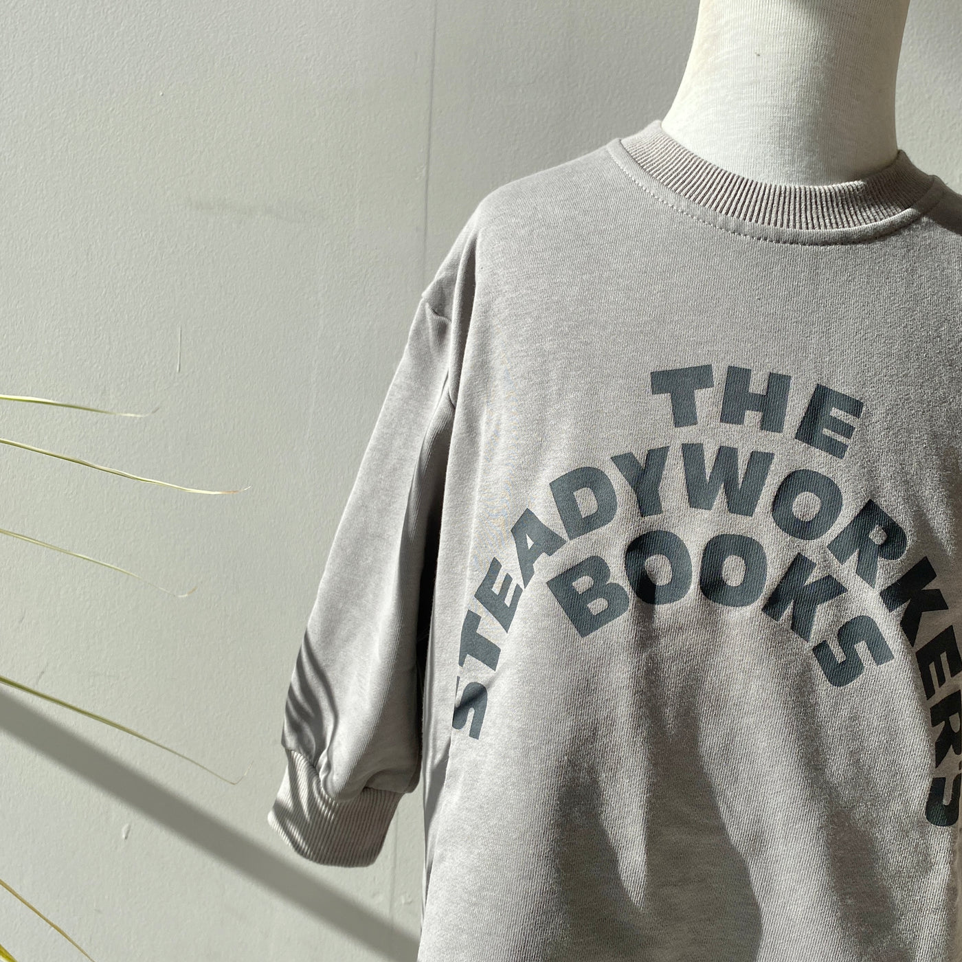 Long logo sweat shirt (90~130)