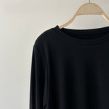 【ハモミシノオトナフク】Asymmetrical pullover  lace trim