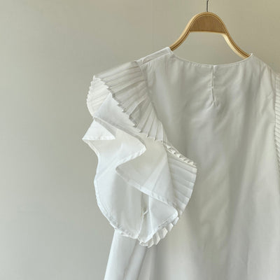 Pleated sleeve blouse【ハモミシノオトナフク】