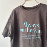 【ハモミシノオトナフク】[always] logo print T-shirt