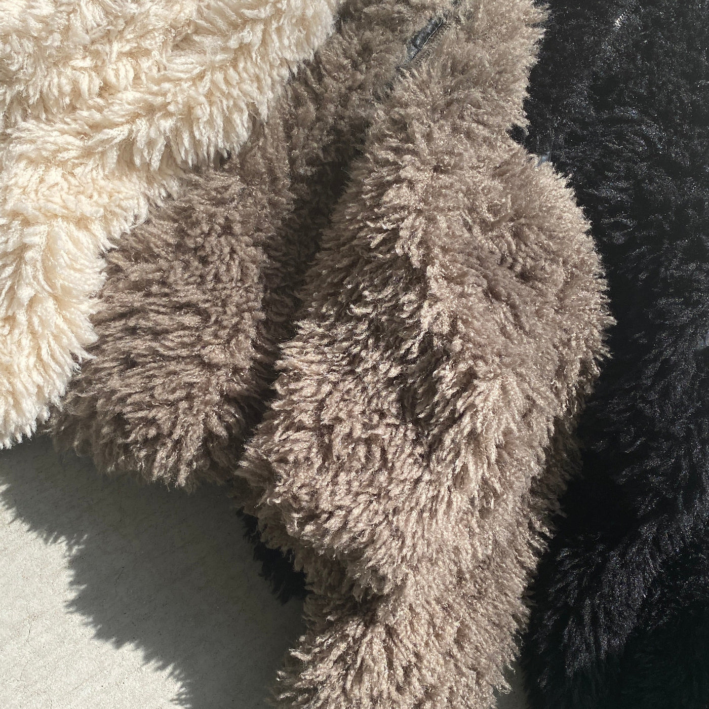 【ハモミシノオトナフク】Poodle Boa DoubleZip Cropped Jacket