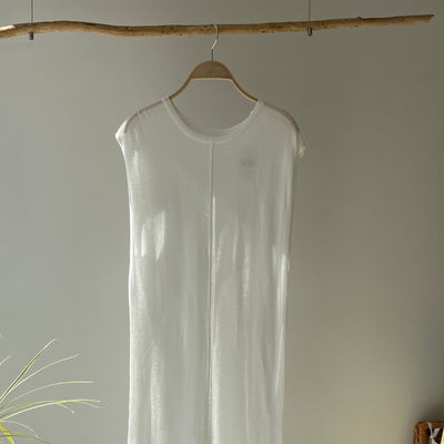 Sheer knit north slit one piece [Hamomisi no Otonafuku] 