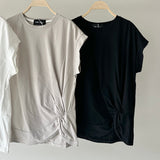 【ハモミシノオトナフク】Asymmetrical Twisted-Hem French-Sleeve Tee