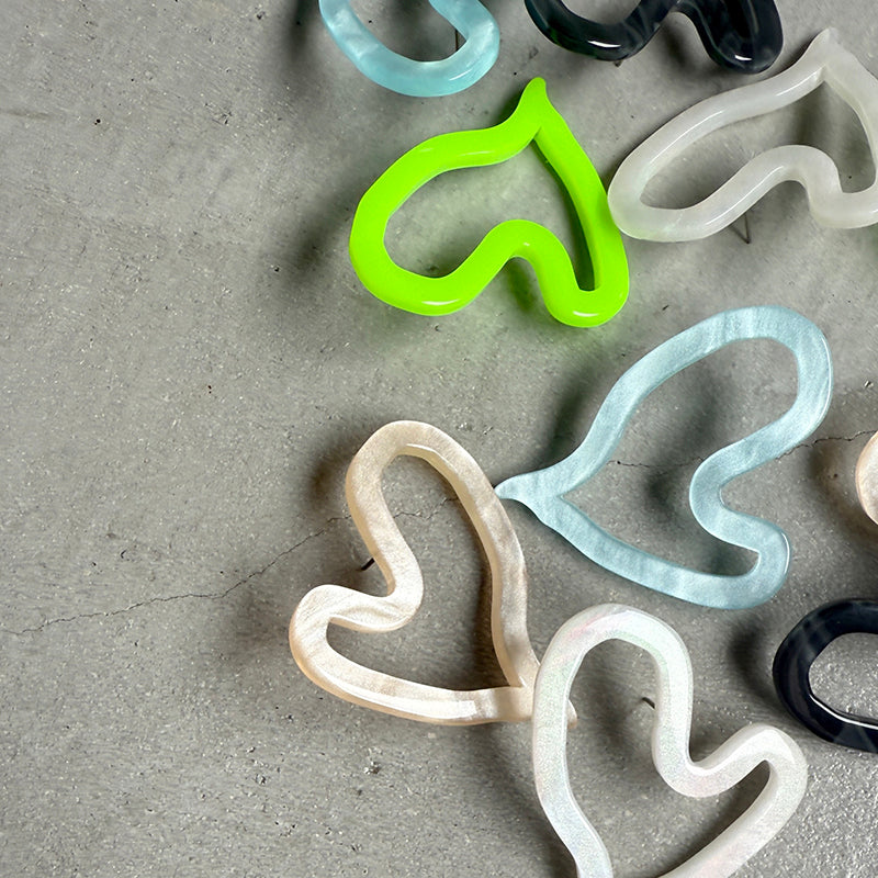 Big Love pierce – アクリルアクセサリー・日本製・チタンピアス｜sAn