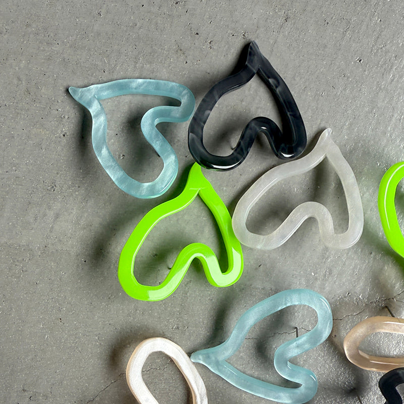 Big Love pierce – アクリルアクセサリー・日本製・チタンピアス｜sAn