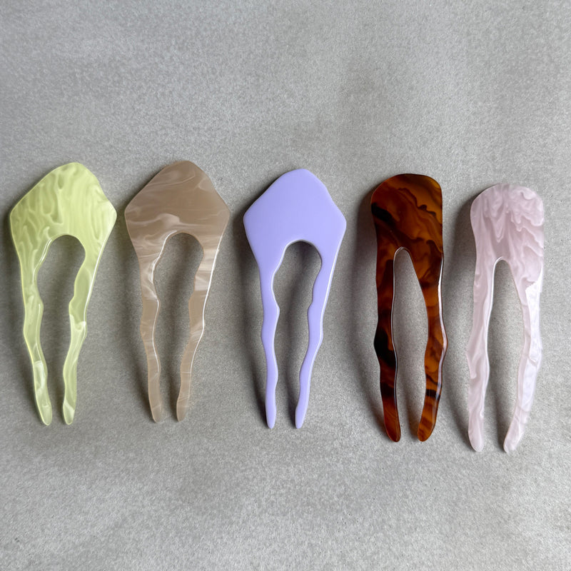 Coming soon...　Hair Stick Perch