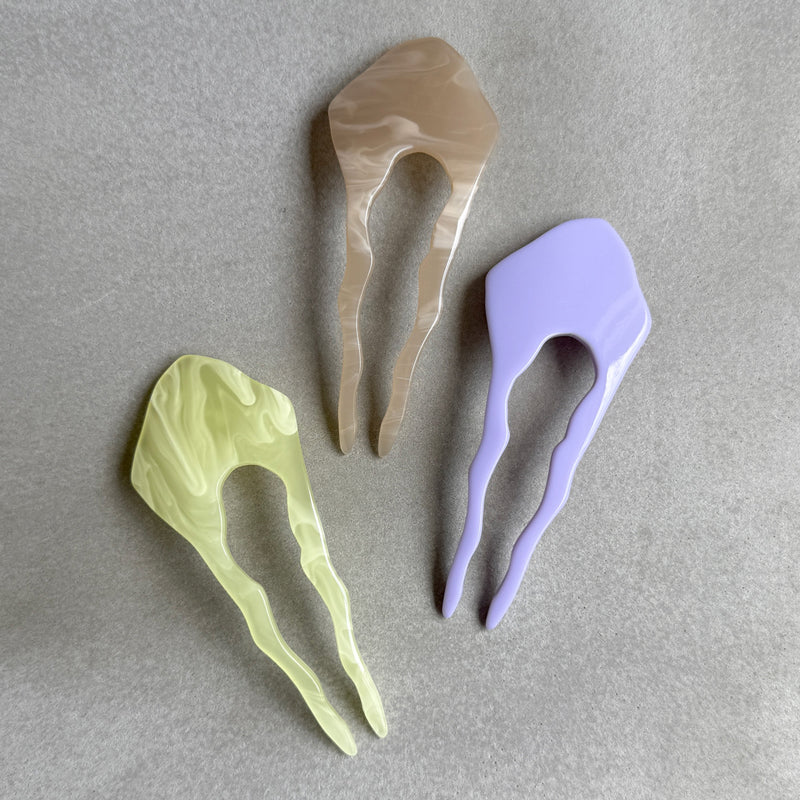 Coming soon...　Hair Stick Perch