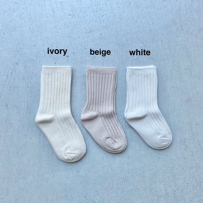 SS socks dig