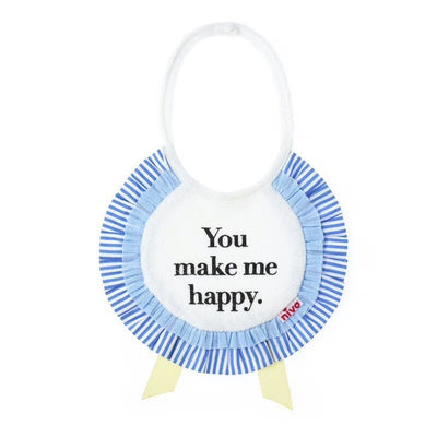 Rosette bib with water-repellent sheet