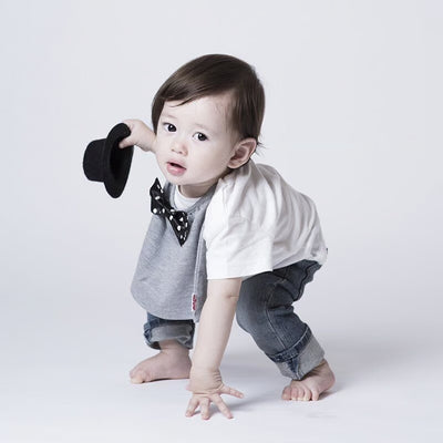 Black and white dot satin bow tie bib (gray) / butterfly tie