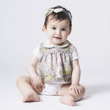 【Niva】襟付き上品花柄スタイ／Flower Pattern Bib（2色展開）