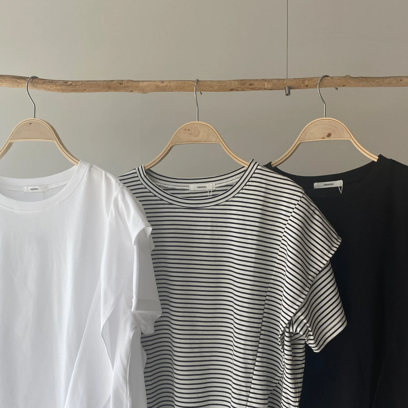 Side frill T-shirt【ハモミシノオトナフク】