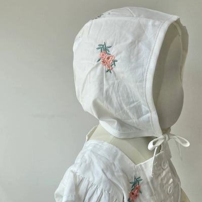Floral embroidered rompers(80.90)
