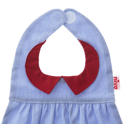 A refreshing bib with a bright red collar and blue stripes