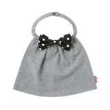 【Niva】黒白ドットのサテン蝶ネクタイ付きスタイ（グレー）／butterfly tie