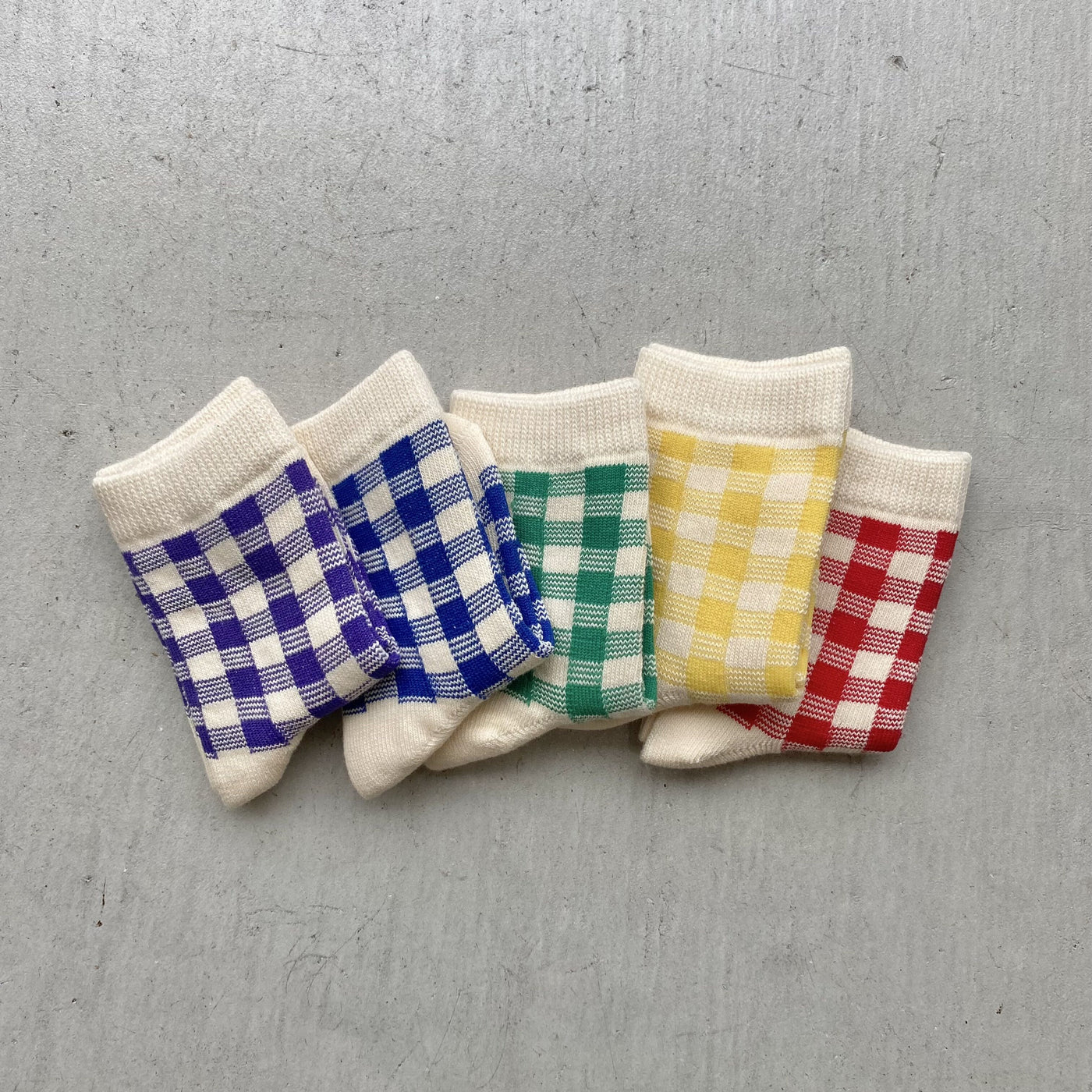 vivid check socks dig