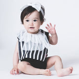 【Niva】チュールの襟元とストライプがモードなスタイ／Tulle lace Collar Bib